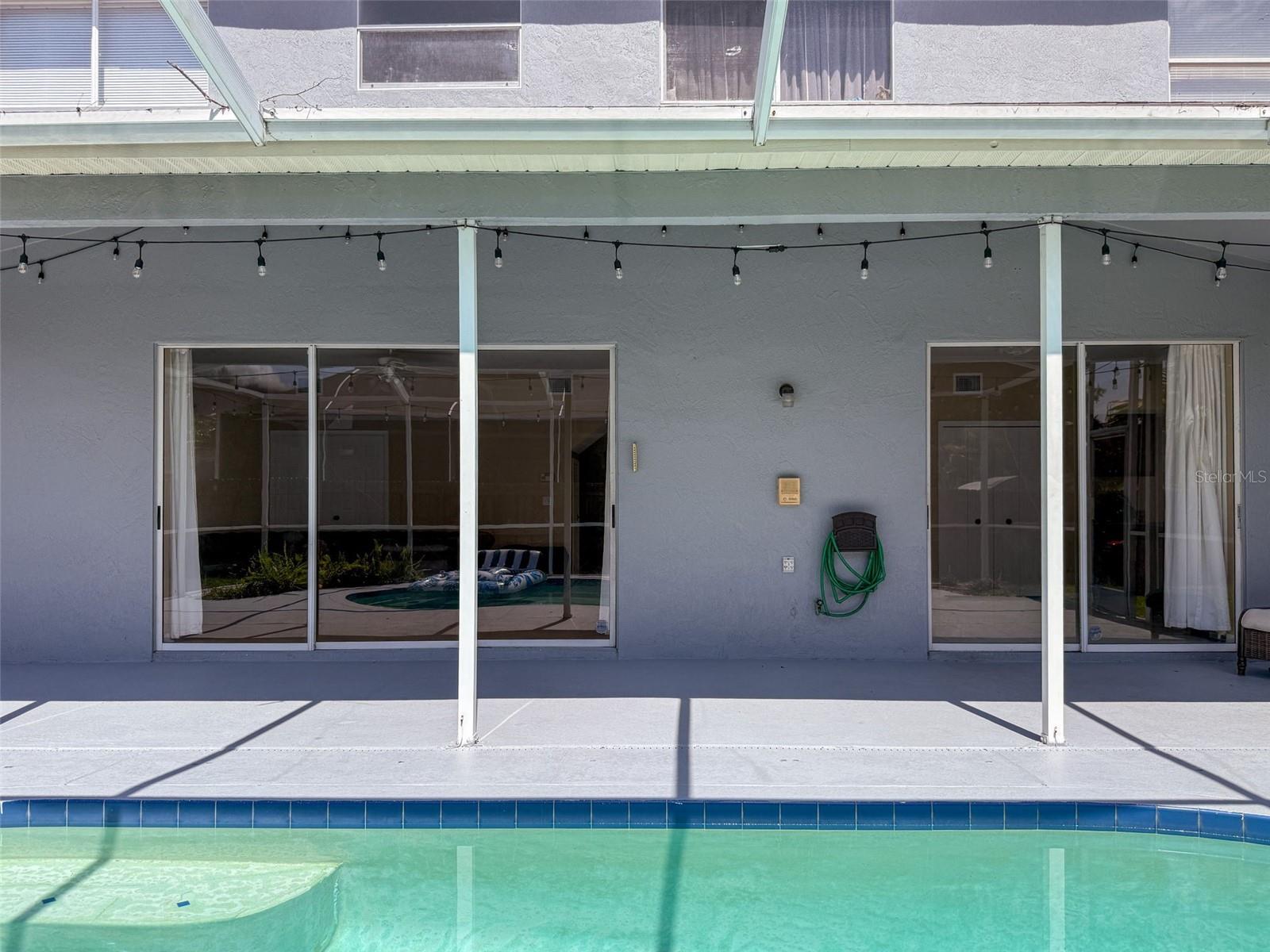 CLUBHOUSE ESTATES AT SUMMERFIE - Residential