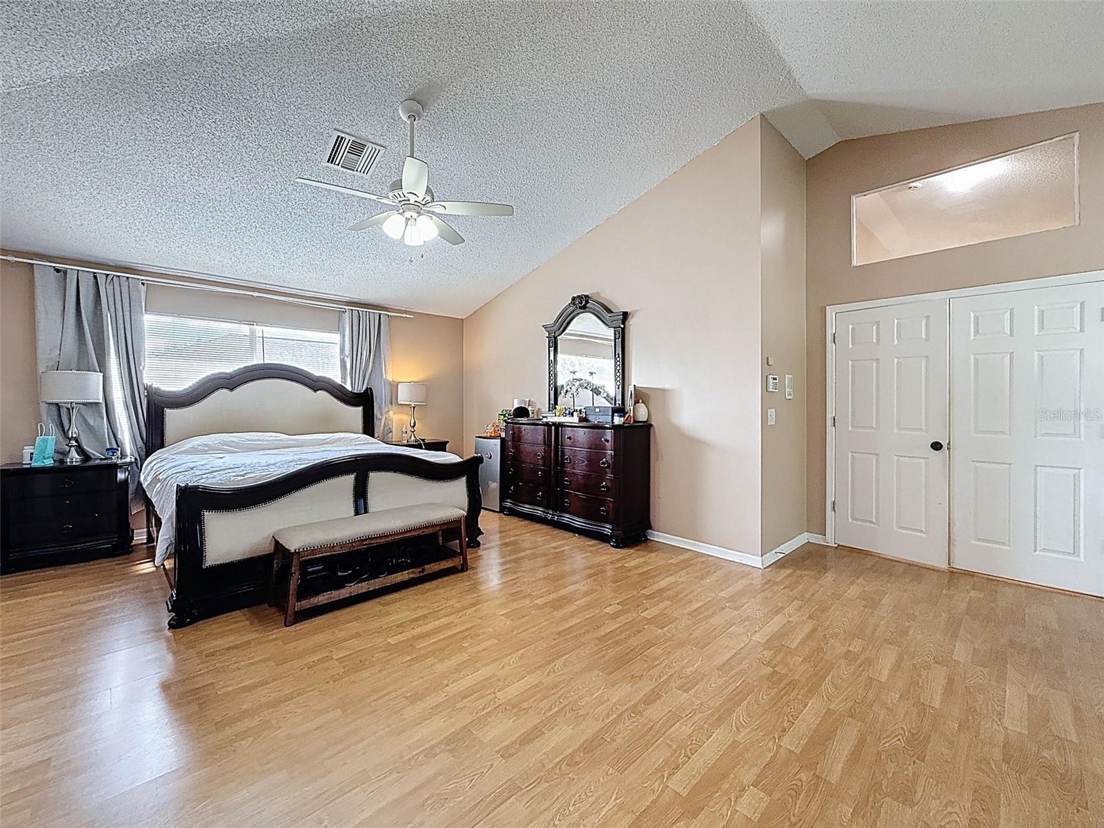 CLUBHOUSE ESTATES AT SUMMERFIE - Residential