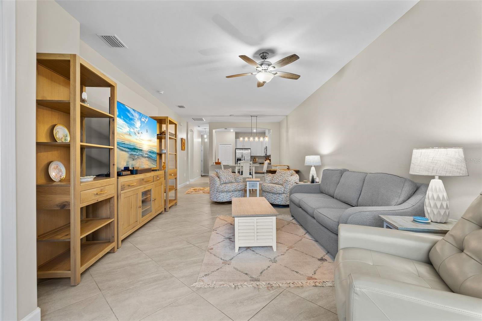 LORRAINE LAKES PH I - Residential