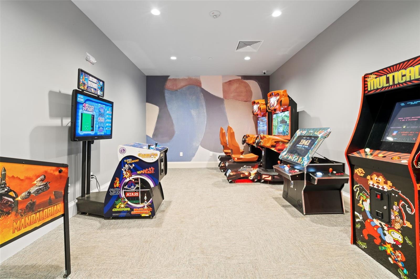 LORRAINE LAKES PH I - Residential