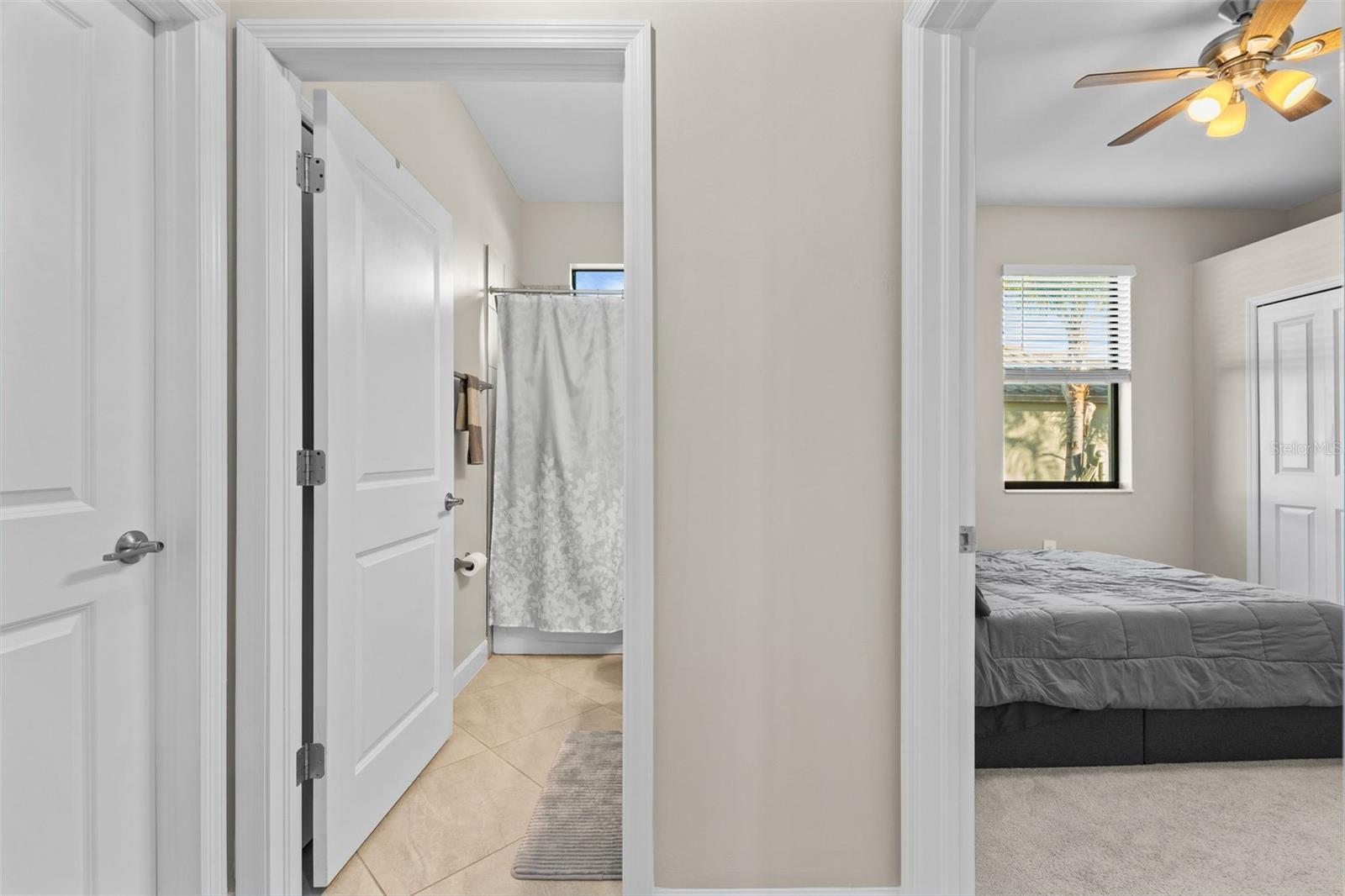 LORRAINE LAKES PH I - Residential