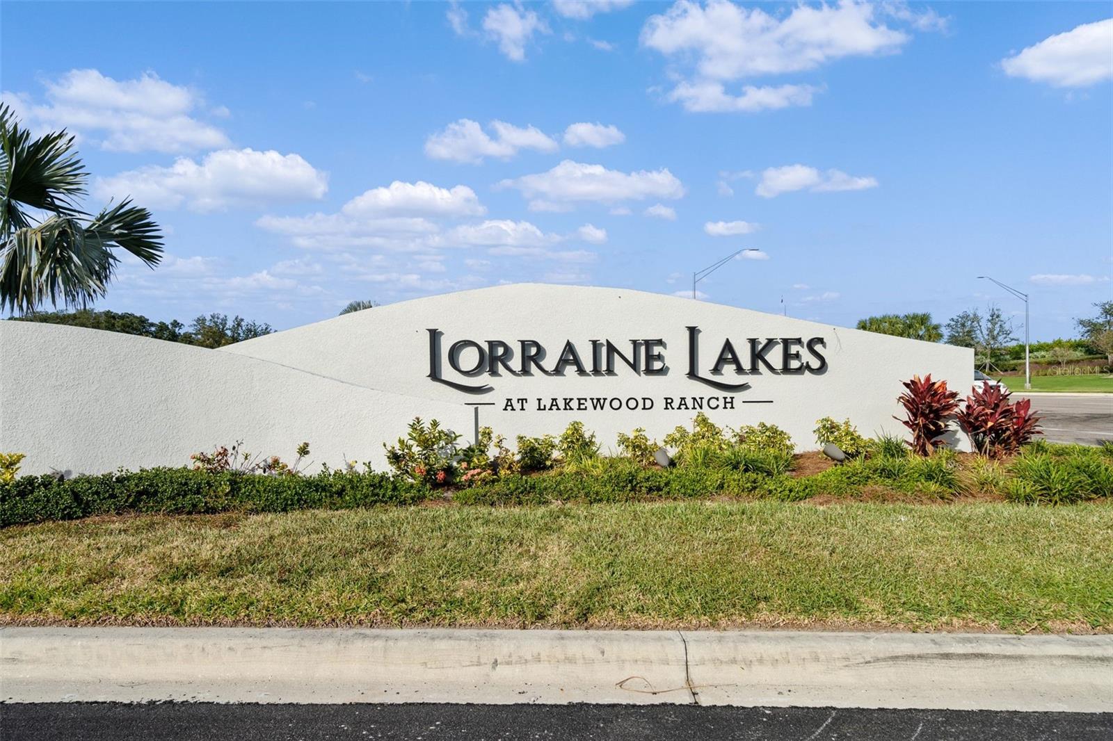 LORRAINE LAKES PH I - Residential