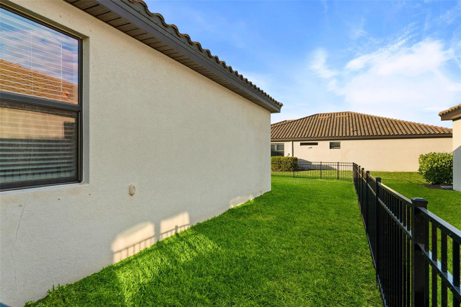 LORRAINE LAKES PH I - Residential