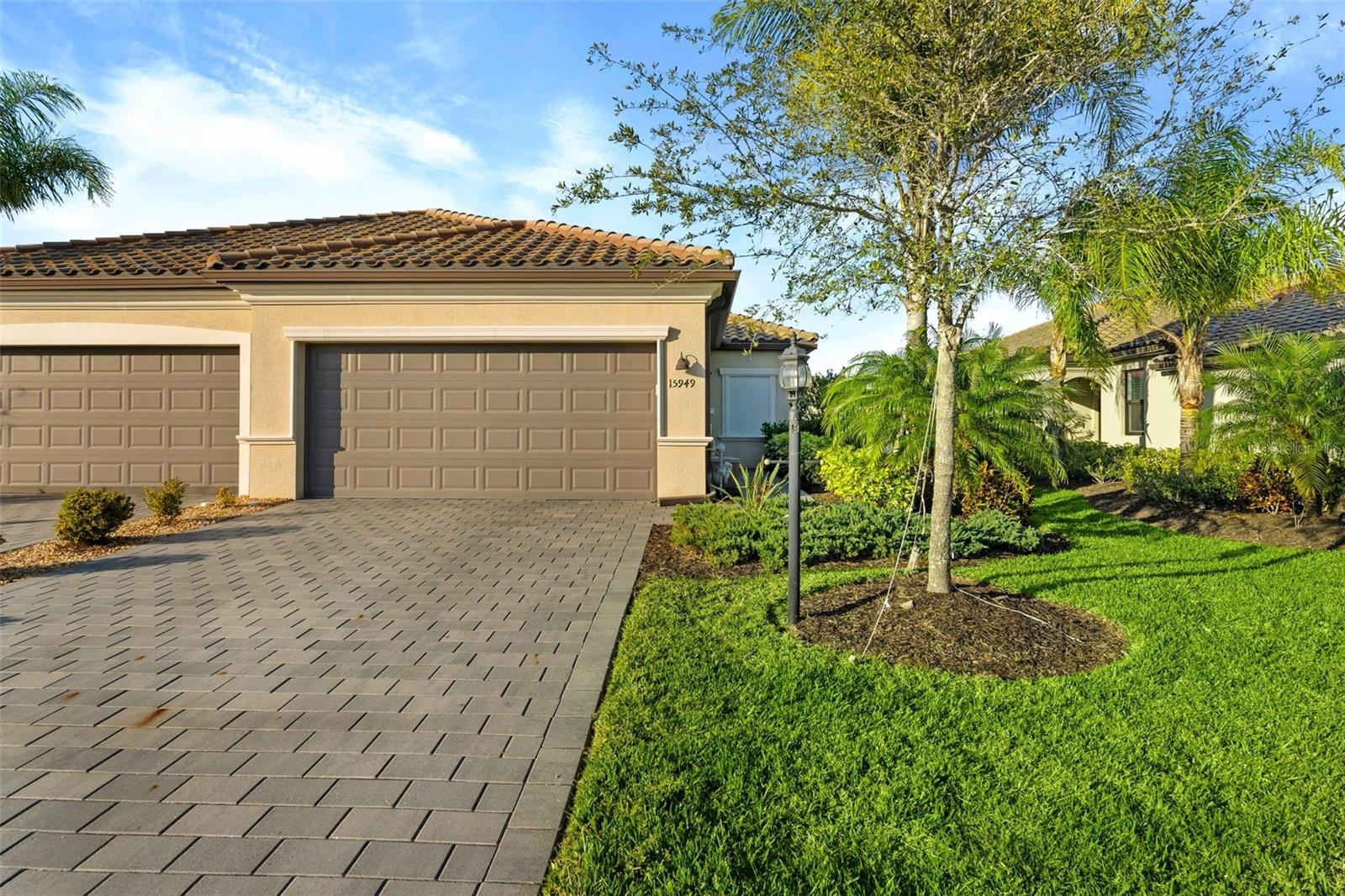 LORRAINE LAKES PH I - Residential