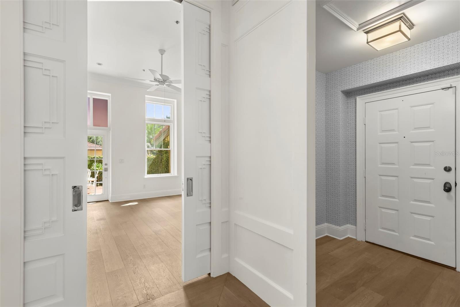 1602 ALABAMA DRIVE 107