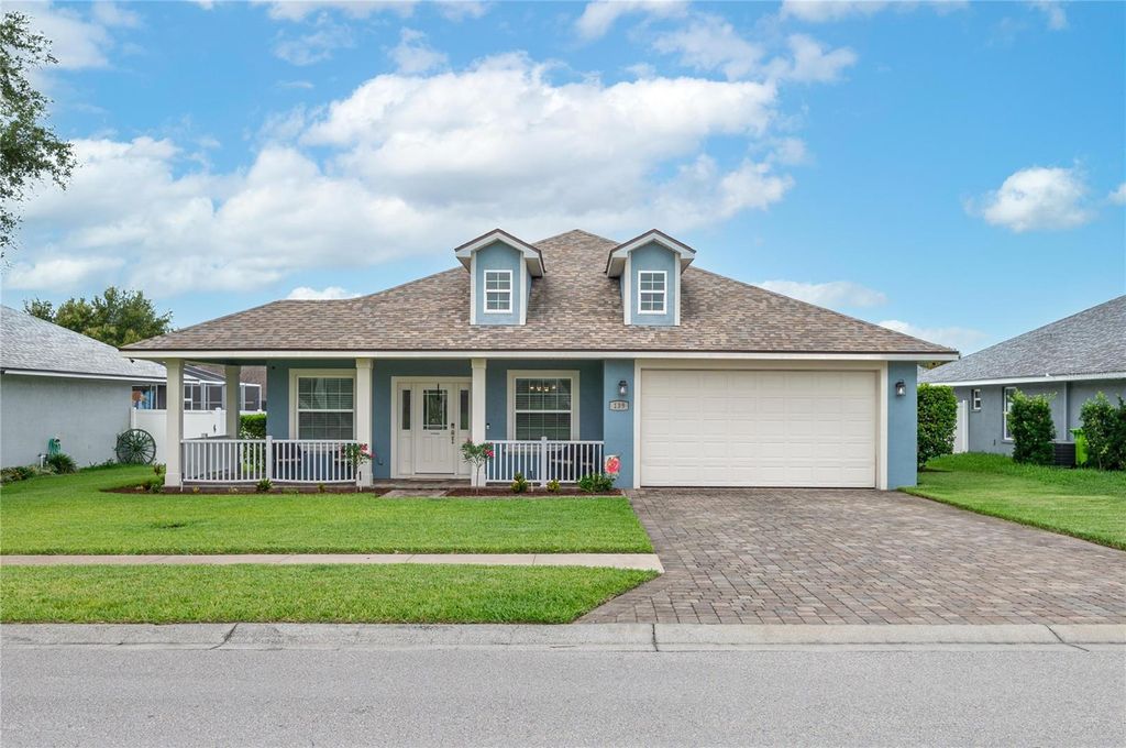 Photo of 139 Bentley Oaks Boulevard, Auburndale, FL 33823 (MLS # L4962304)