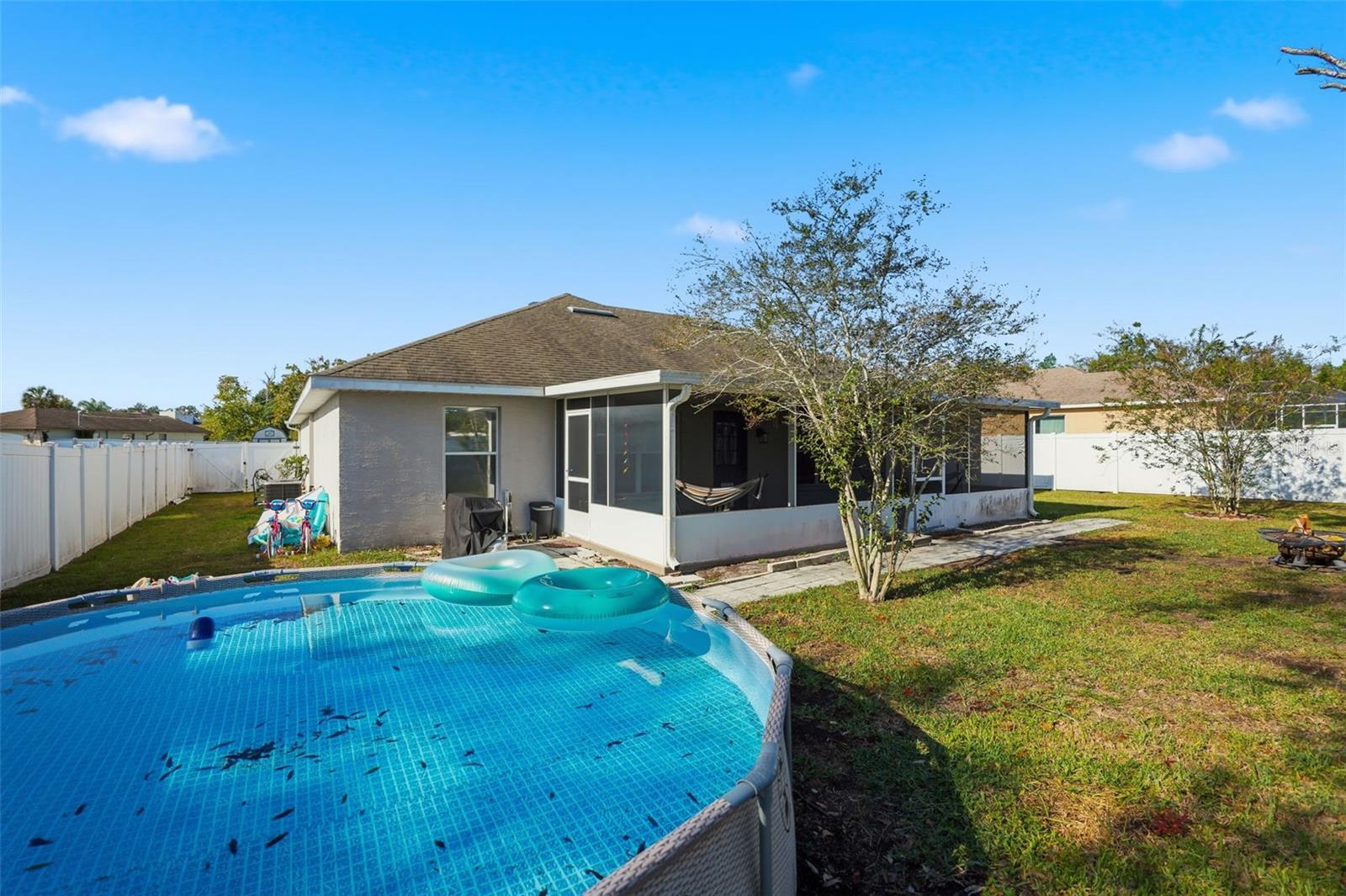 SPRING HILL - Residential