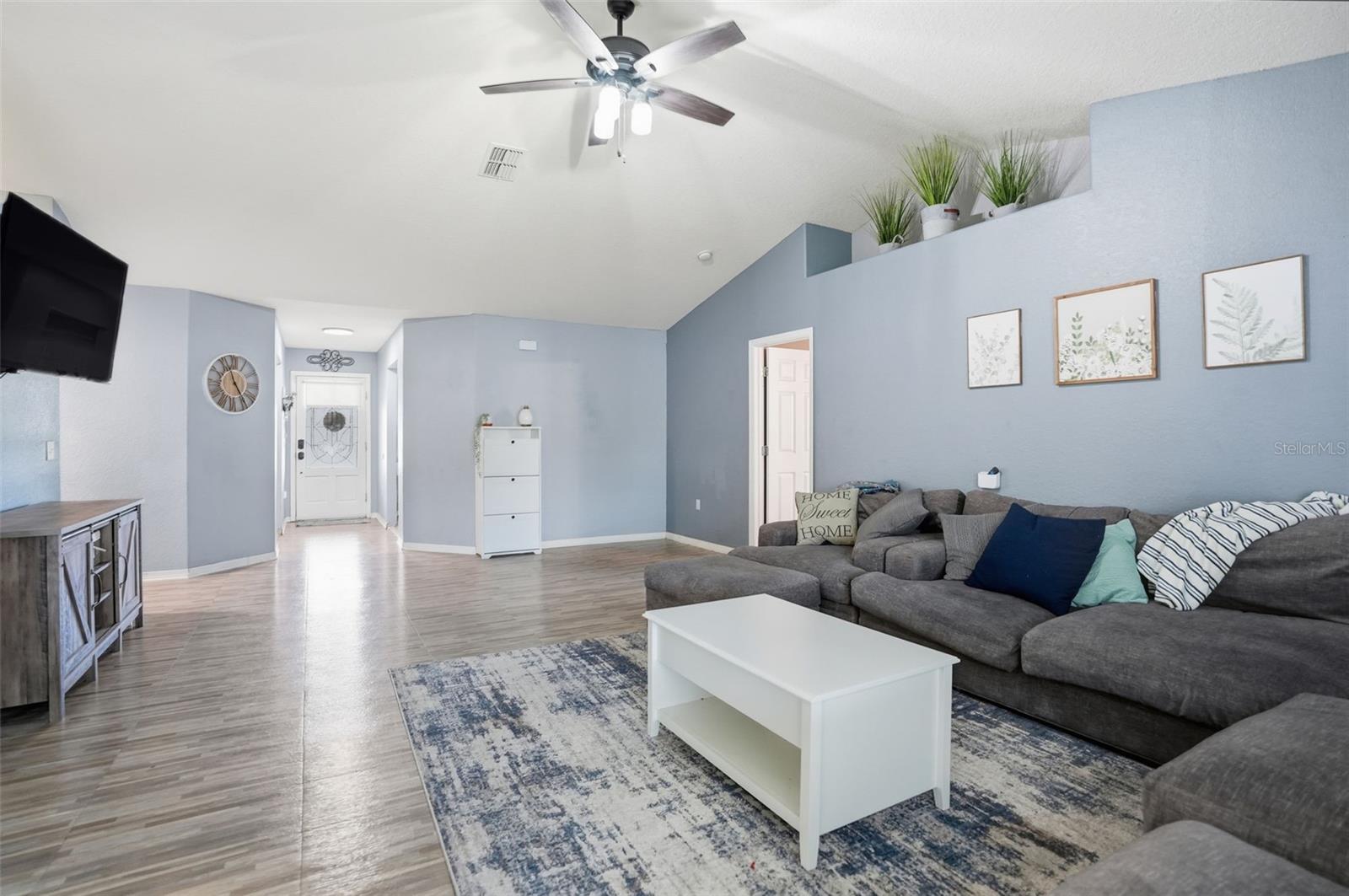 SPRING HILL - Residential