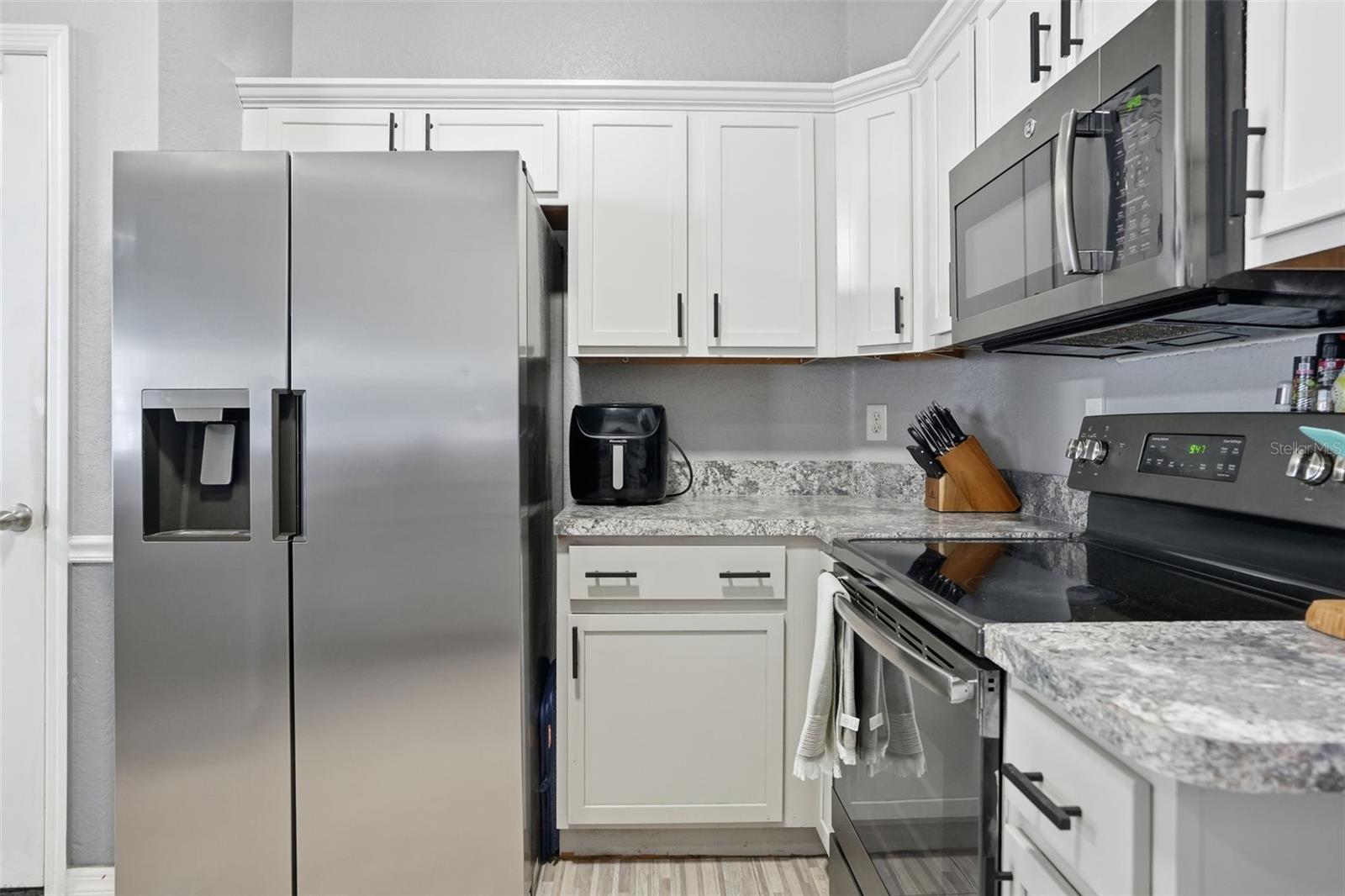 SPRING HILL - Residential