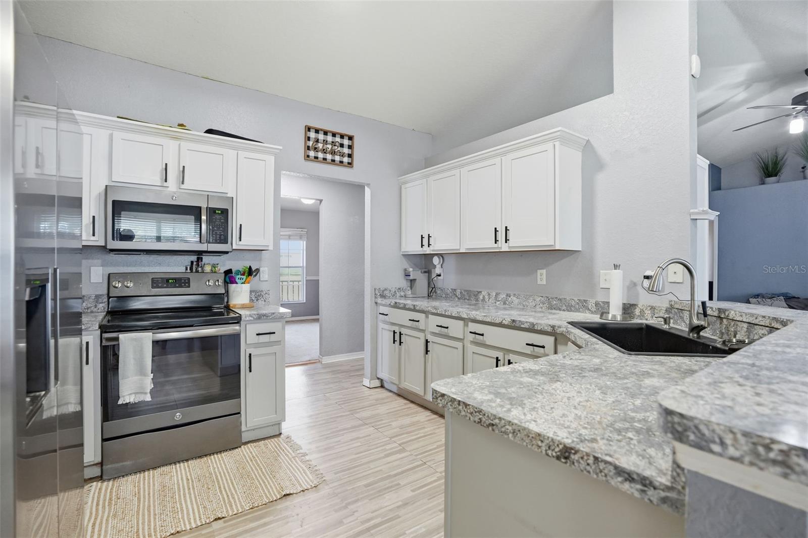 SPRING HILL - Residential