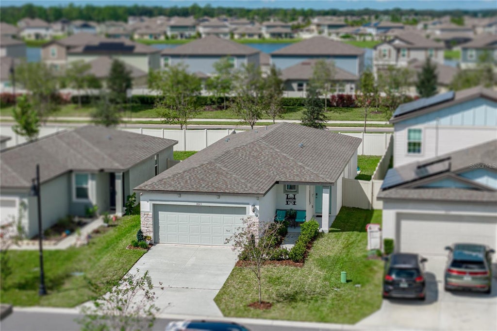 Photo of 3621 Radiant Mountain Drive, Plant City, FL 33565 (MLS # TB8559020)