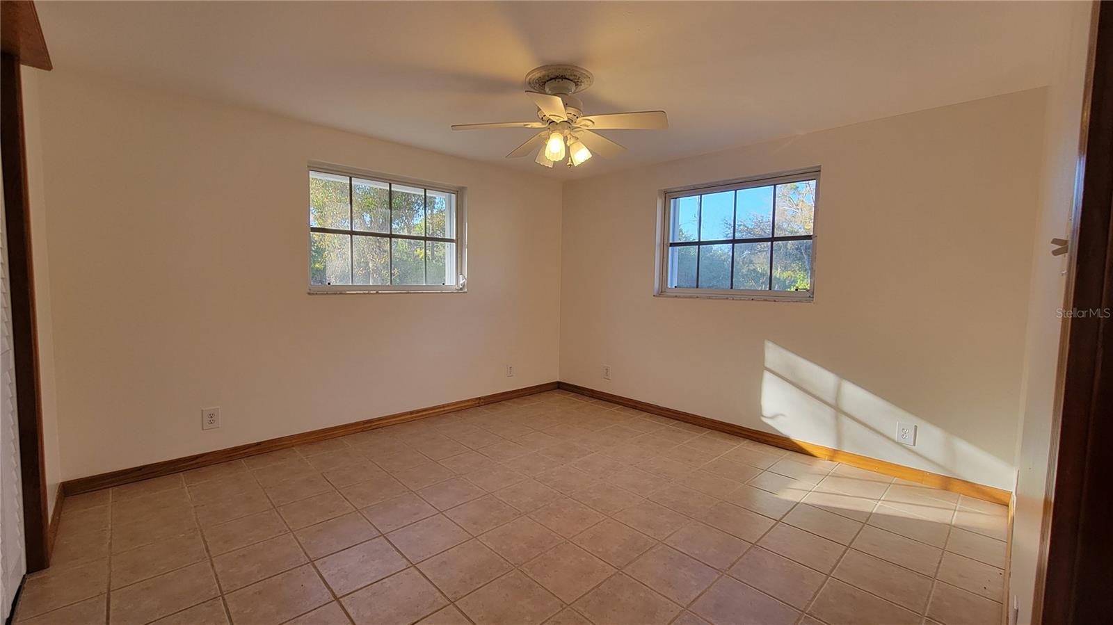 FLORIDA TROPICAL HOMESITES & LITTLE FARMS - Residential Lease