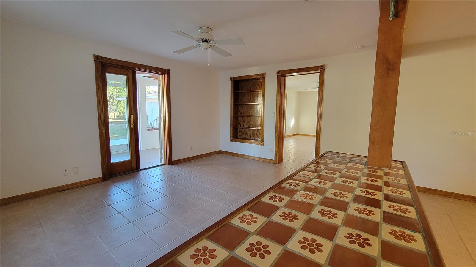 FLORIDA TROPICAL HOMESITES & LITTLE FARMS - Residential Lease