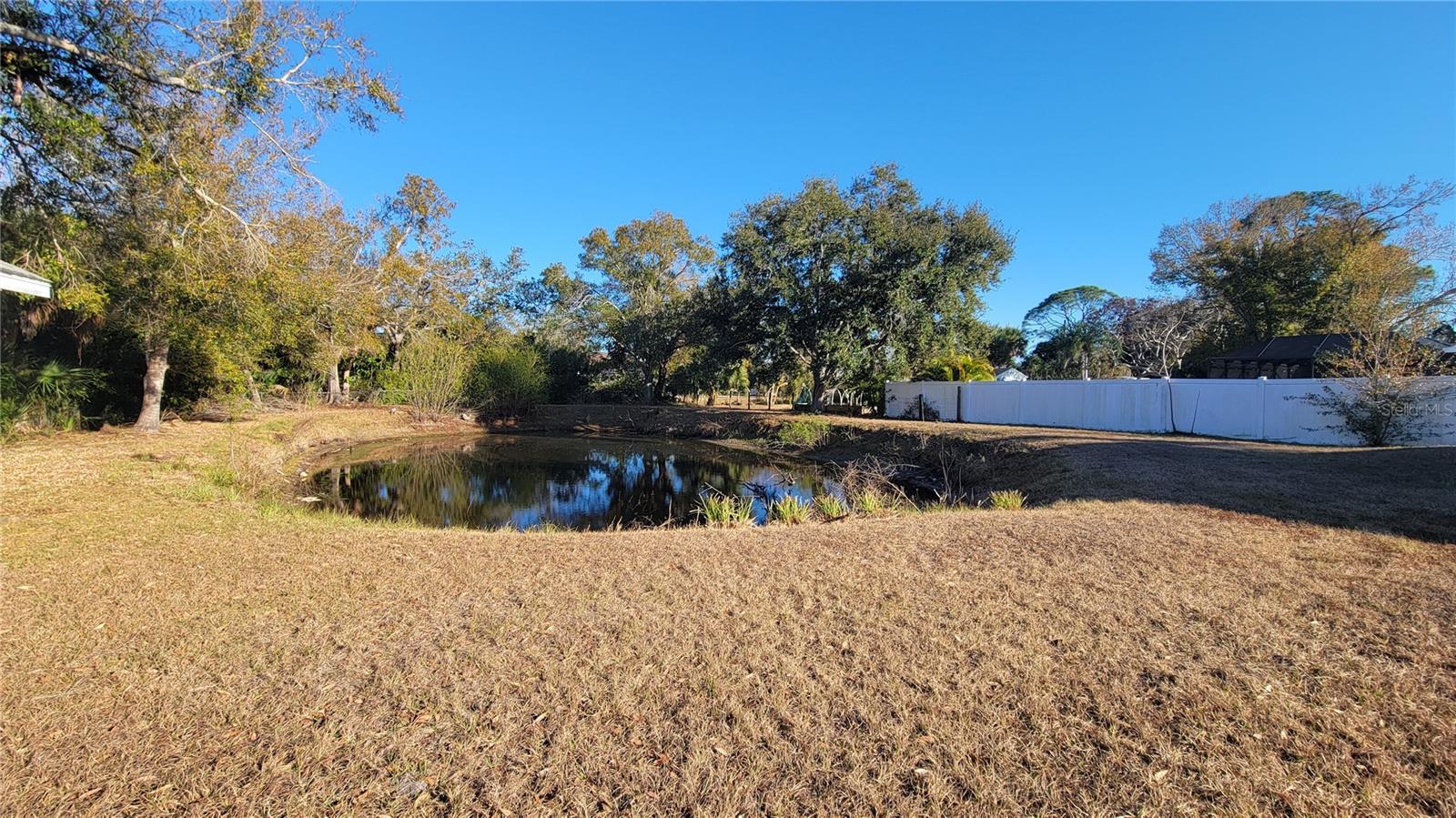 FLORIDA TROPICAL HOMESITES & LITTLE FARMS - Residential Lease