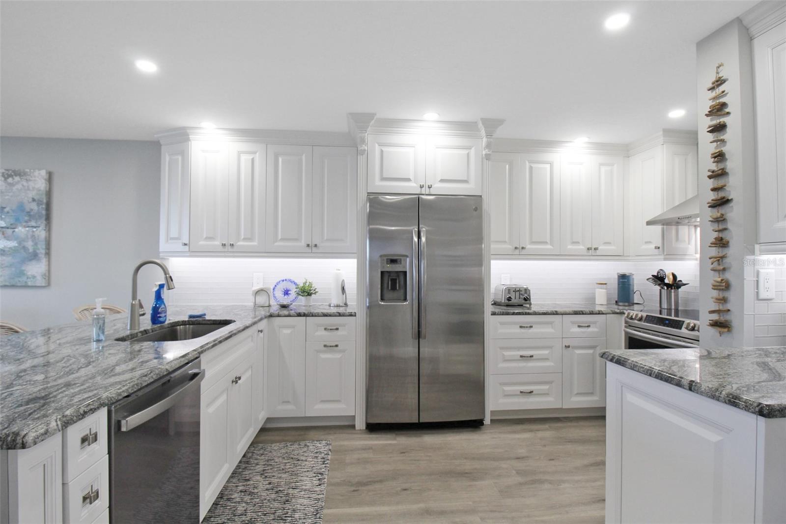GULF & BAY CLUB PH 2 - Residential Lease