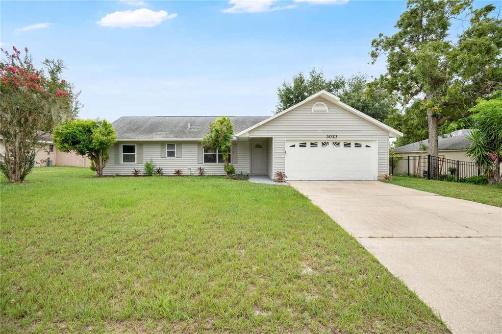 Photo of 3023 India Boulevard, Deltona, FL 32738 (MLS # O6431412)