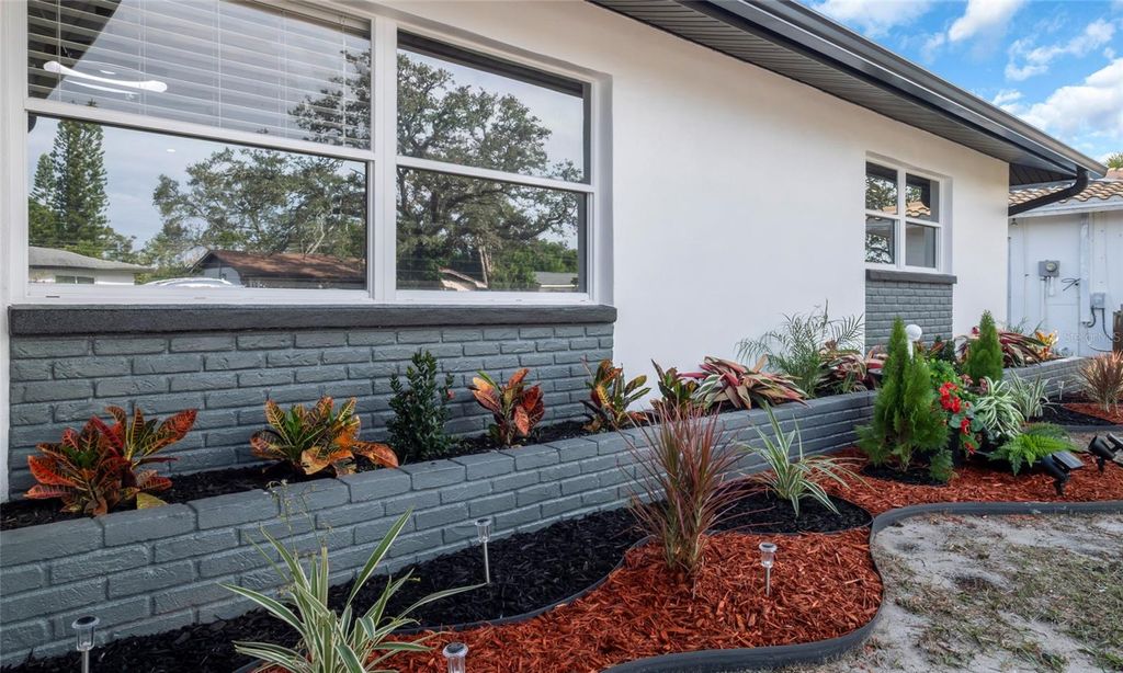 Photo of 13740 94th Avenue, Seminole, FL 33776 (MLS # TB8454592)