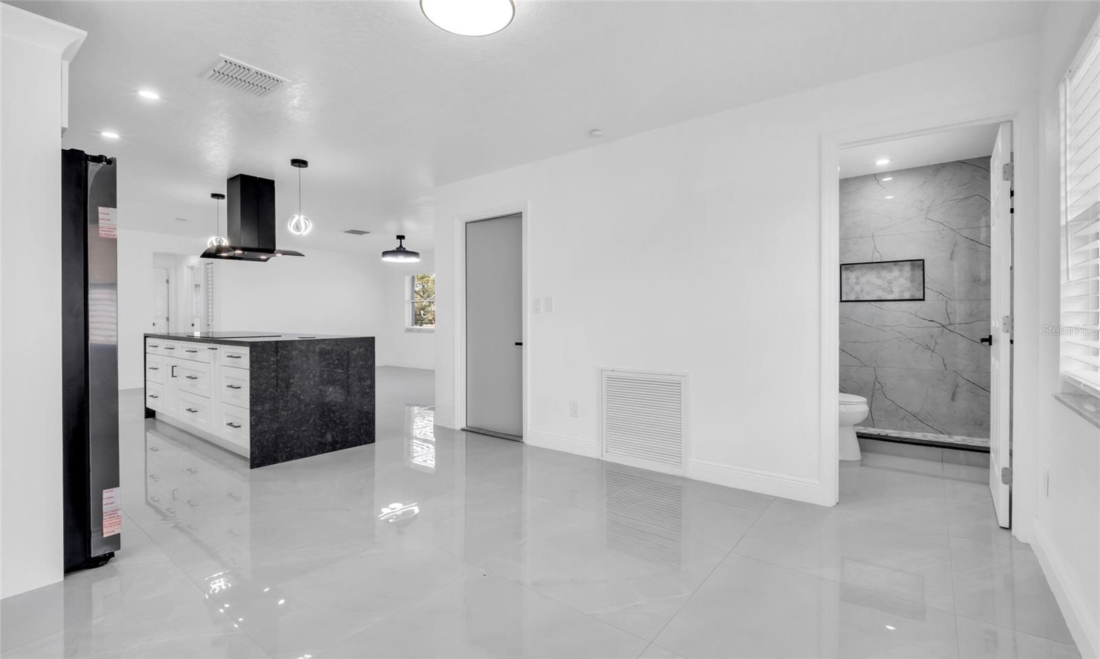 OAKHURST GROVES 2ND ADD - Residential