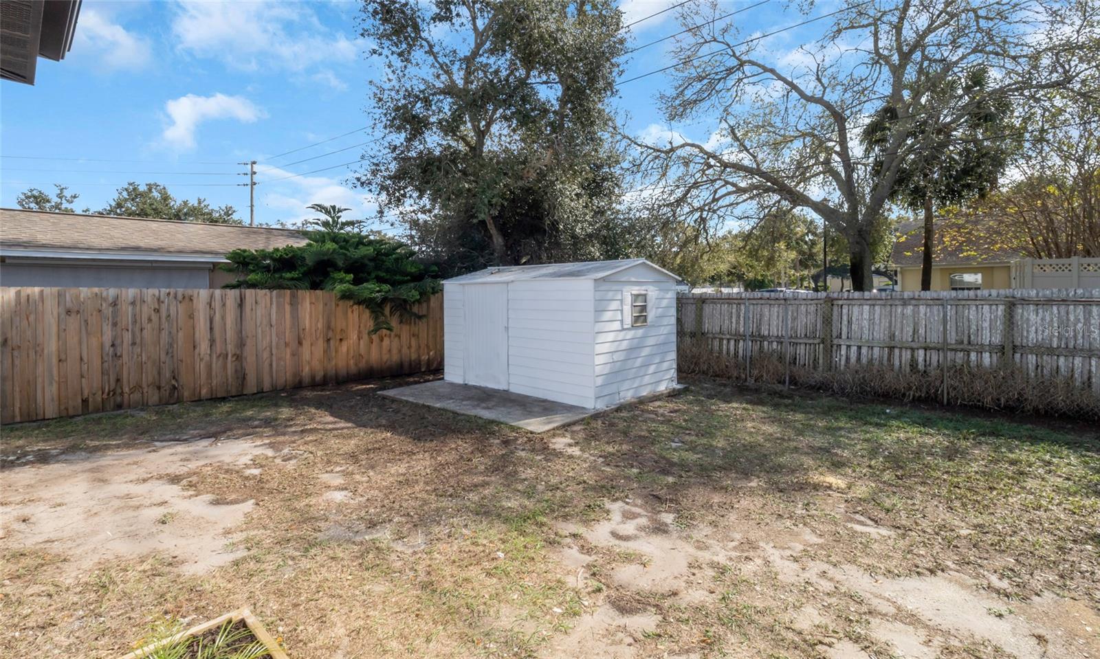 OAKHURST GROVES 2ND ADD - Residential