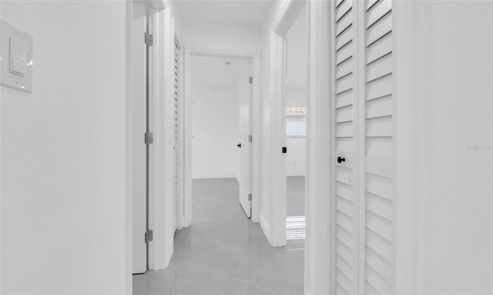 OAKHURST GROVES 2ND ADD - Residential