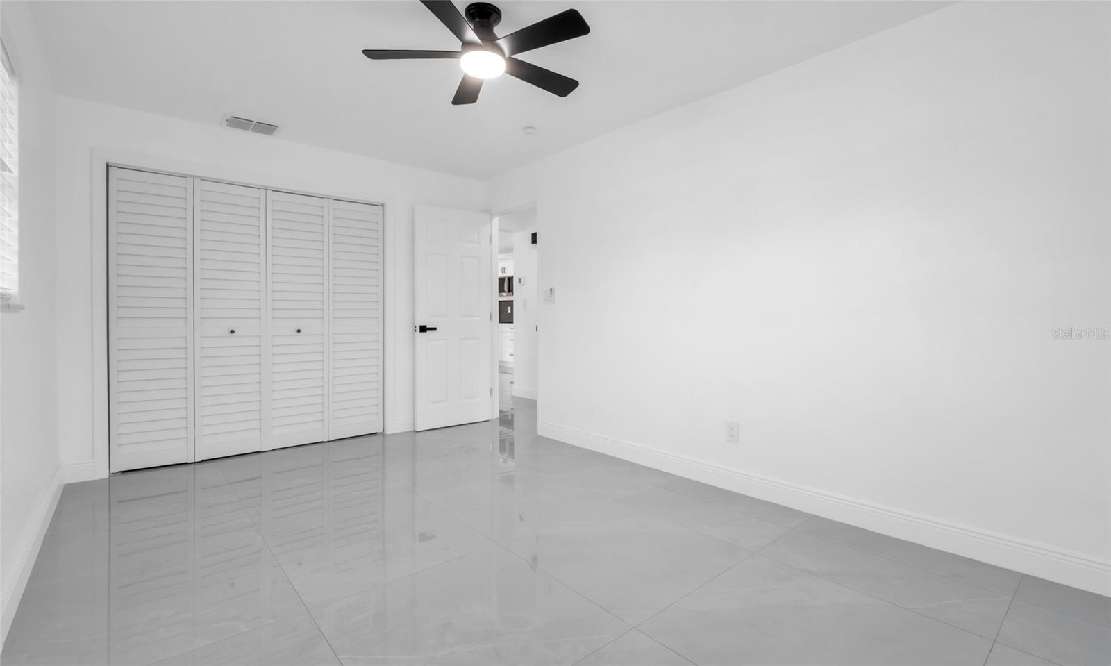 OAKHURST GROVES 2ND ADD - Residential