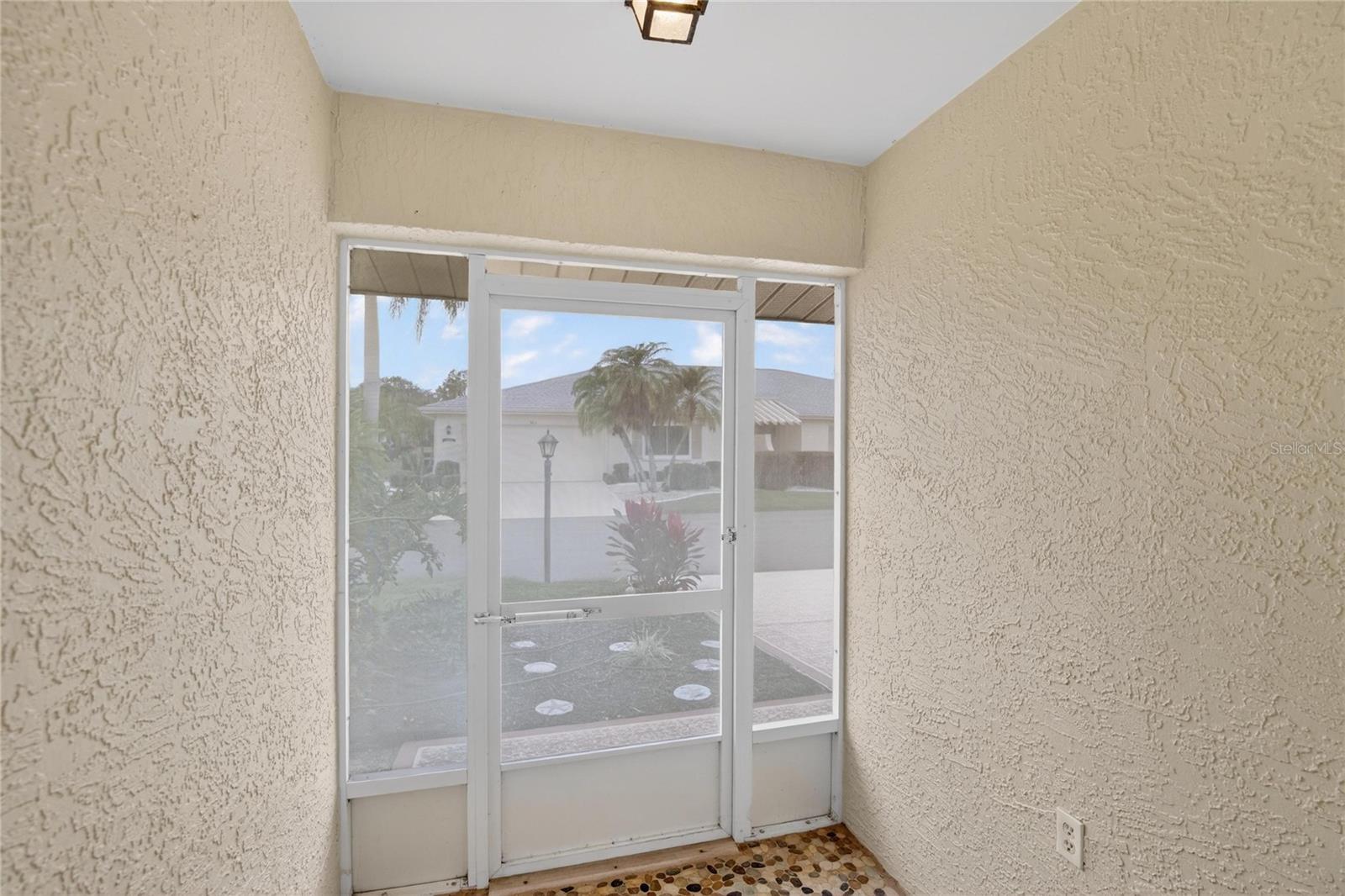 HIGHGATE IV CONDO - Residential