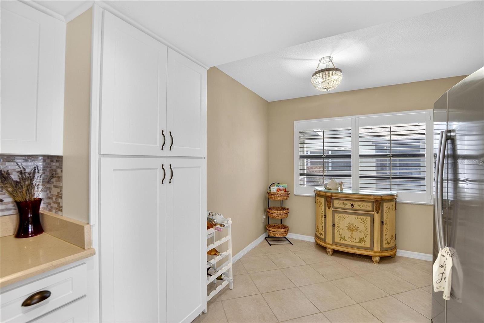 HIGHGATE IV CONDO - Residential