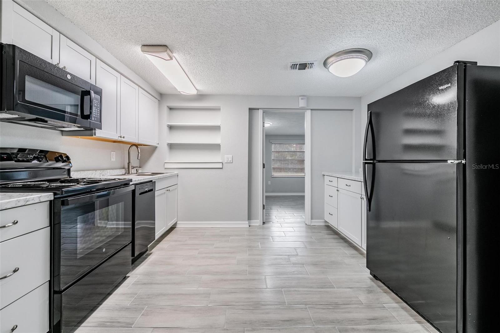 GULF SIDE ESTATES - Residential