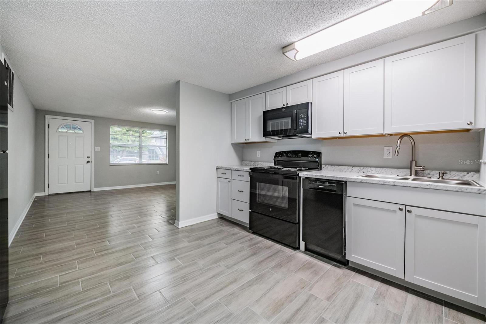 GULF SIDE ESTATES - Residential