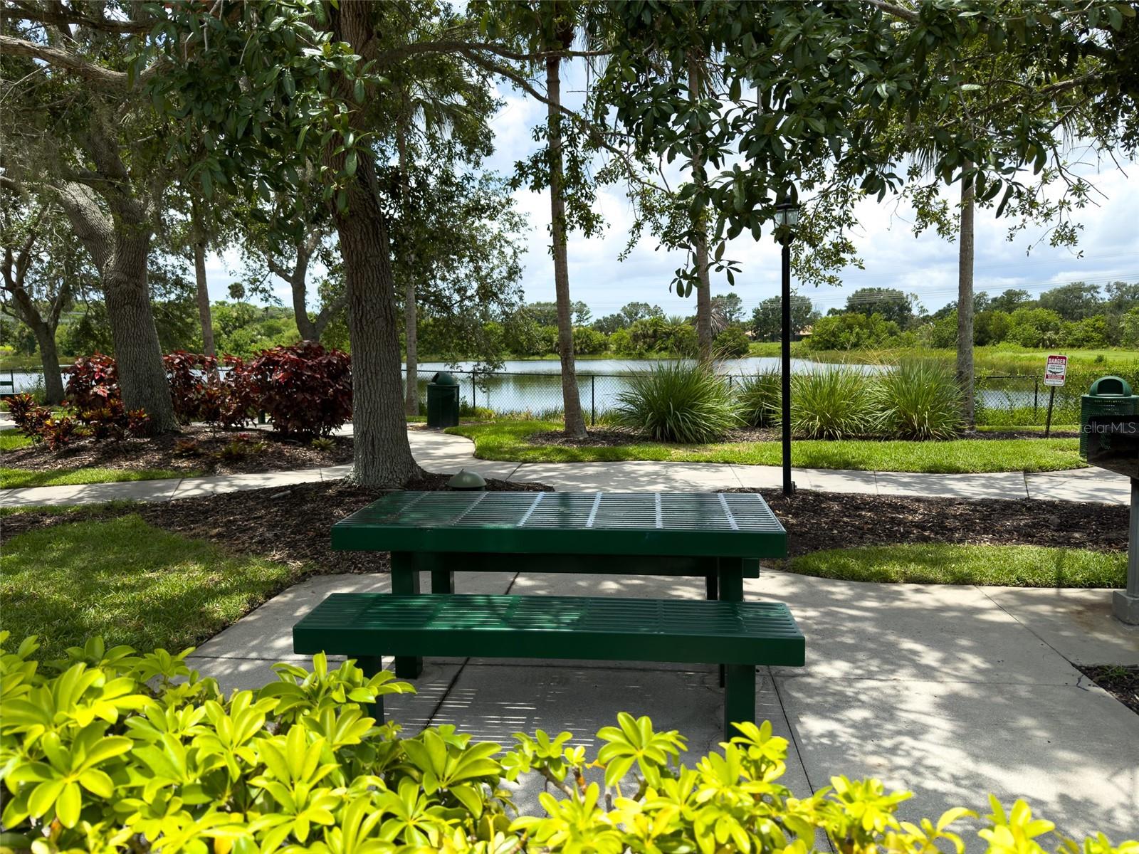 STONEYBROOK AT HERITAGE HARBOUR - Residential