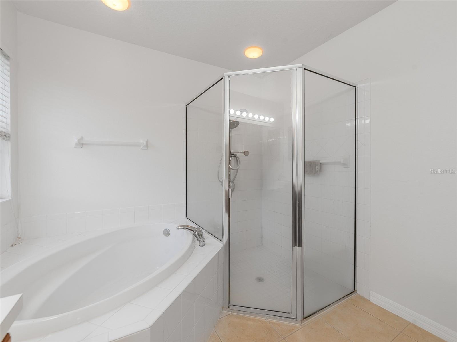 STONEYBROOK AT HERITAGE HARBOUR - Residential