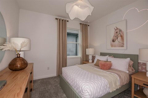 Tiny photo for 8149 SW 44th Terrace, Ocala, FL 34476 (MLS # TB8526425)