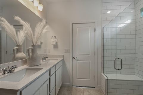Tiny photo for 8149 SW 44th Terrace, Ocala, FL 34476 (MLS # TB8526425)