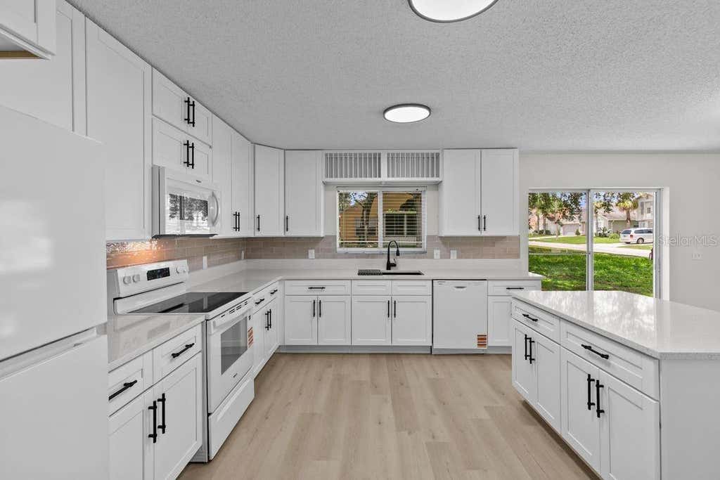 Photo of 1537 Morning Star Drive, Clermont, FL 34714 (MLS # O6429717)