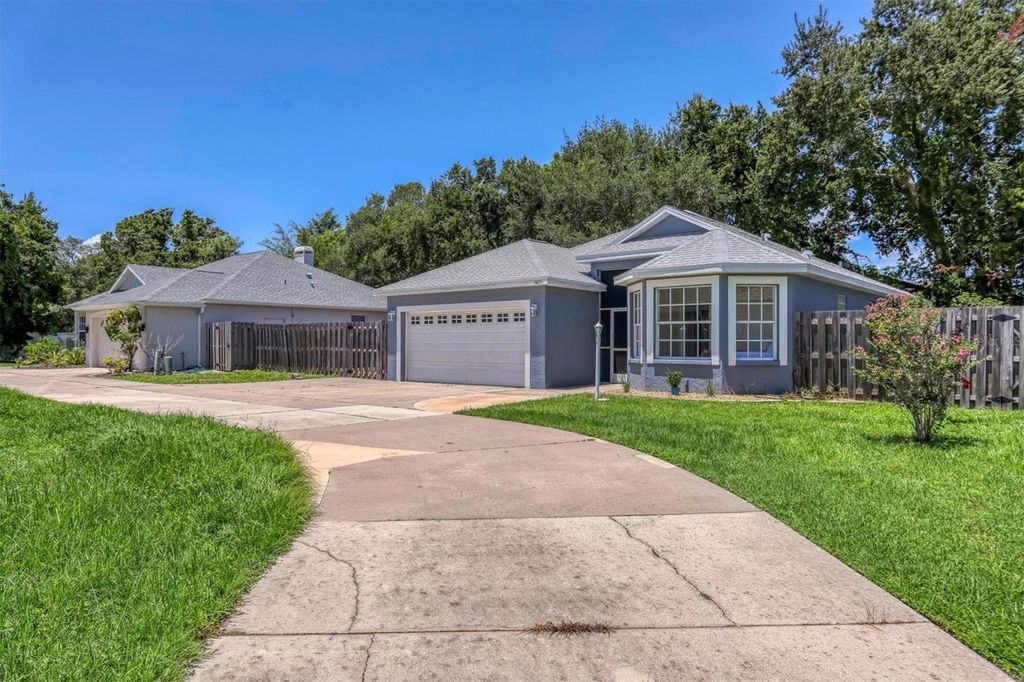 Photo of 5485 Ashton Manor Drive, Sarasota, FL 34233 (MLS # A4697641)