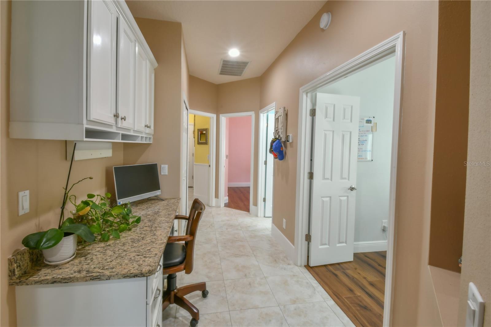 BEACON RIDGE AT LEGENDS - Residential