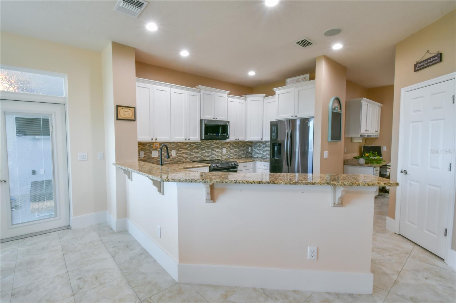 BEACON RIDGE AT LEGENDS - Residential