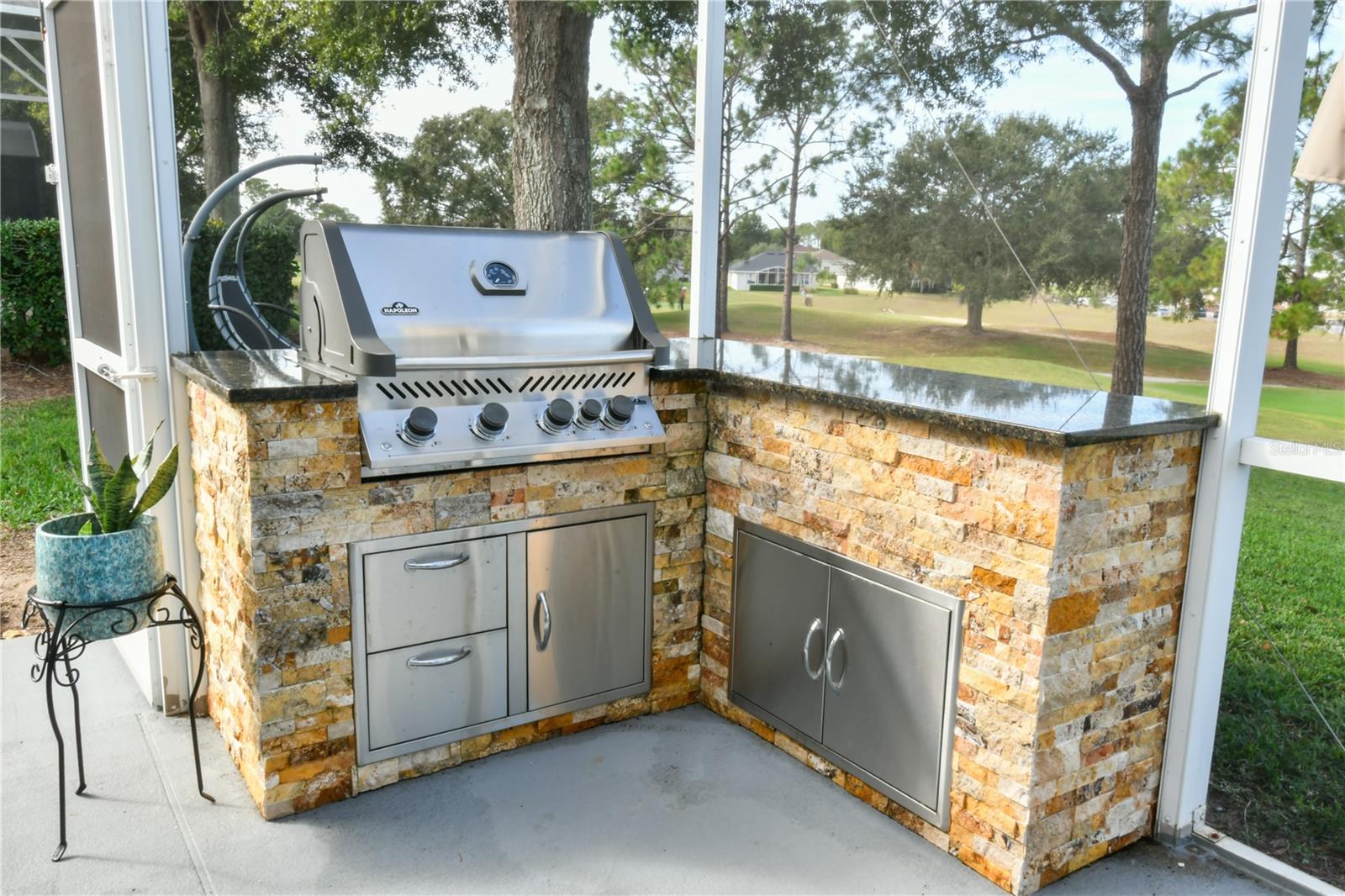 BEACON RIDGE AT LEGENDS - Residential