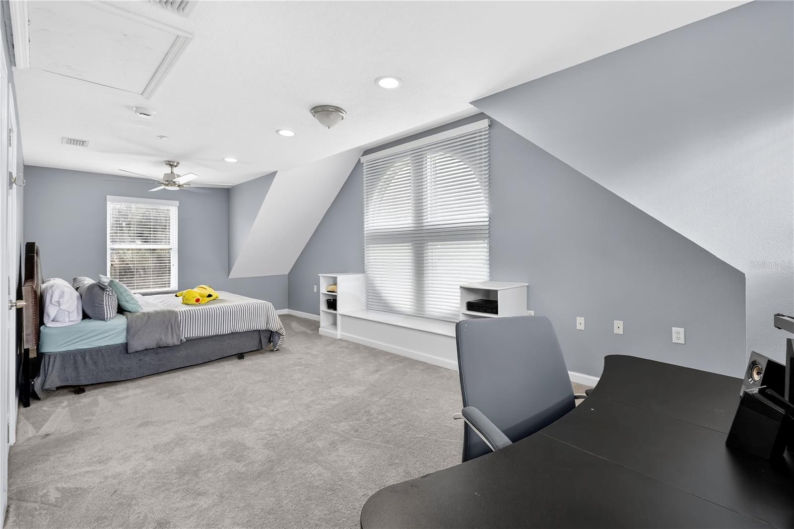 REGAL COVE - Residential