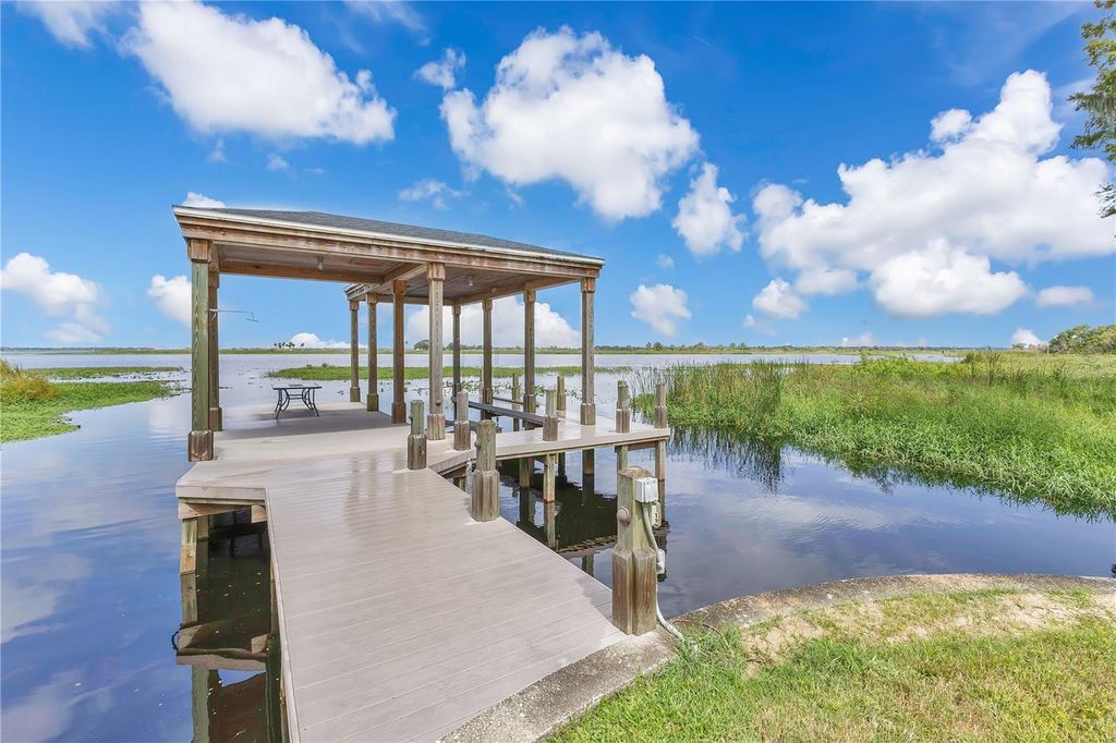 Photo of 1604 Regal Cove Court, Kissimmee, FL 34744 (MLS # S5137260)