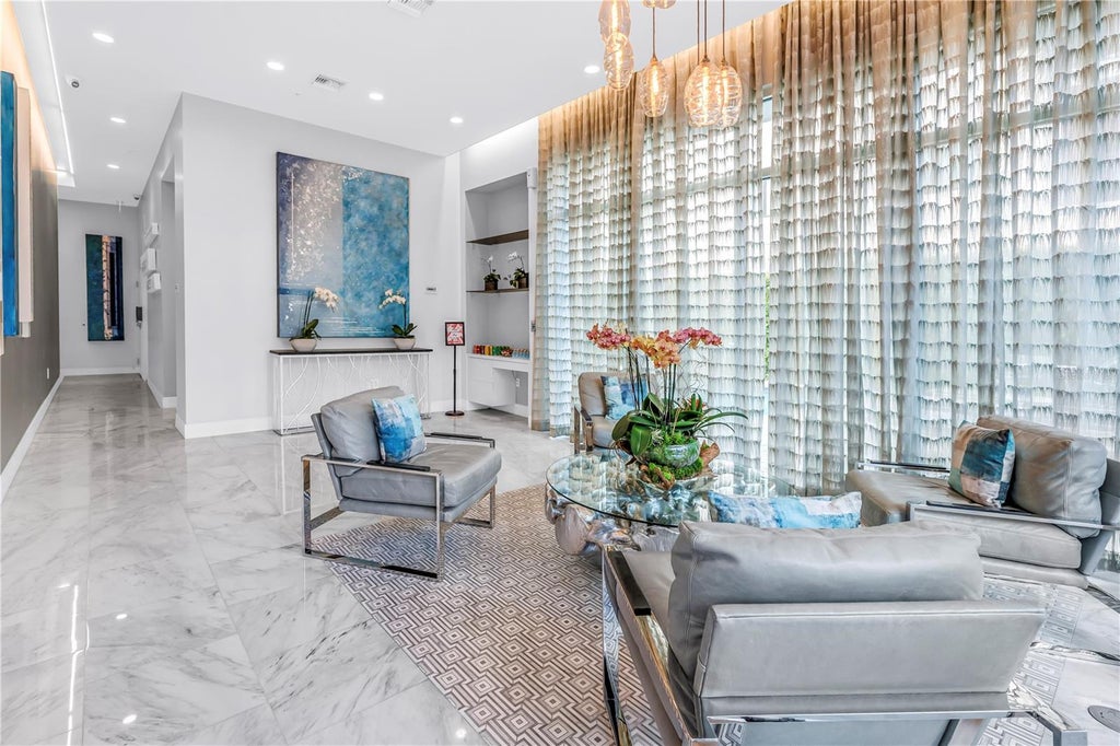 Photo of 176 4th Avenue NE #1101, St Petersburg, FL 33701 (MLS # TB8544749)