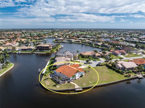 A home in PUNTA GORDA