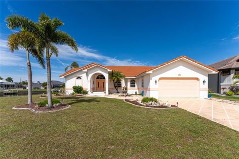 A home in PUNTA GORDA