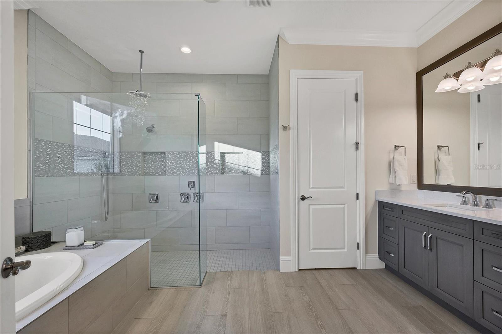 LAKE CLUB PH IV SUBPHASE A AKA GENOA - Residential