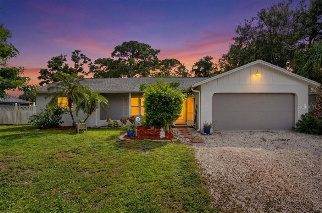 Photo of 1870 Mova Street, Sarasota, FL 34231 (MLS # A4708627)