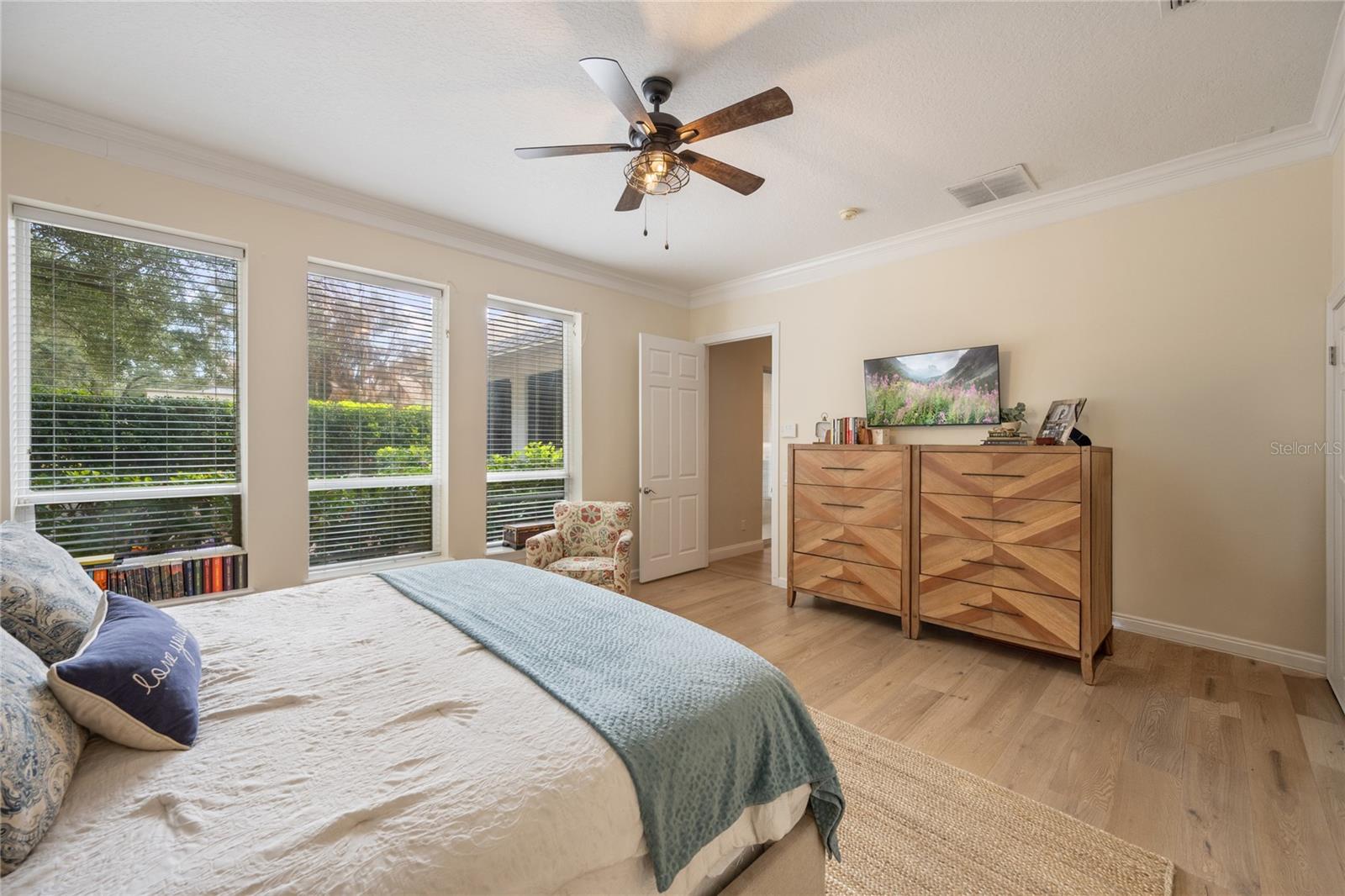 KEENES POINTE - Residential