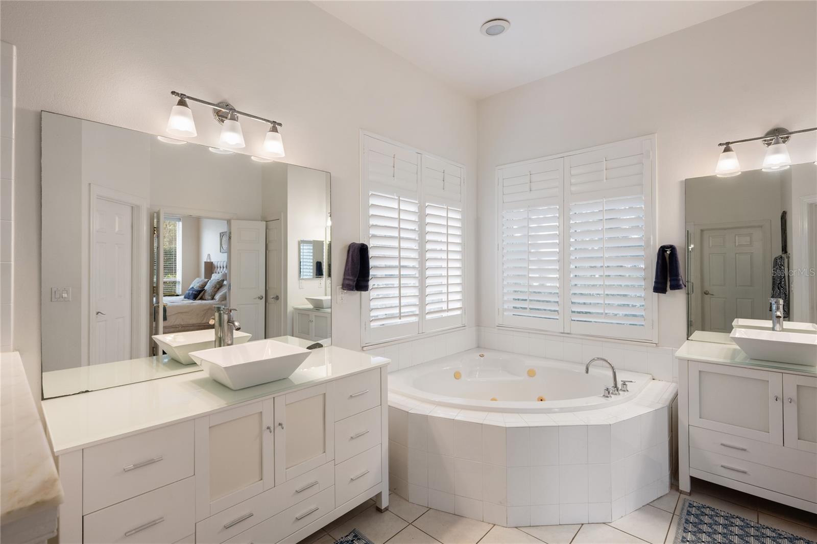 KEENES POINTE - Residential