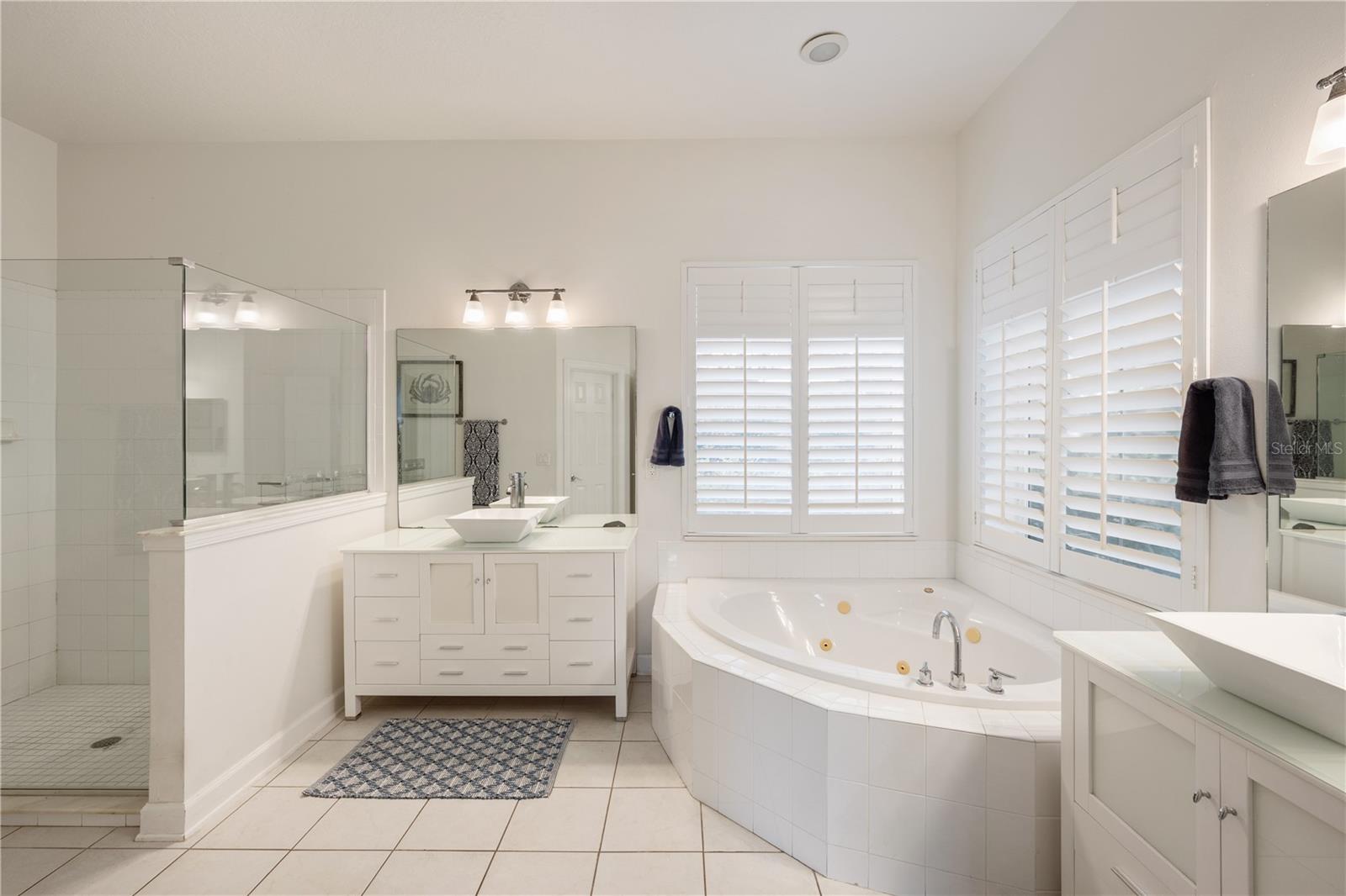 KEENES POINTE - Residential