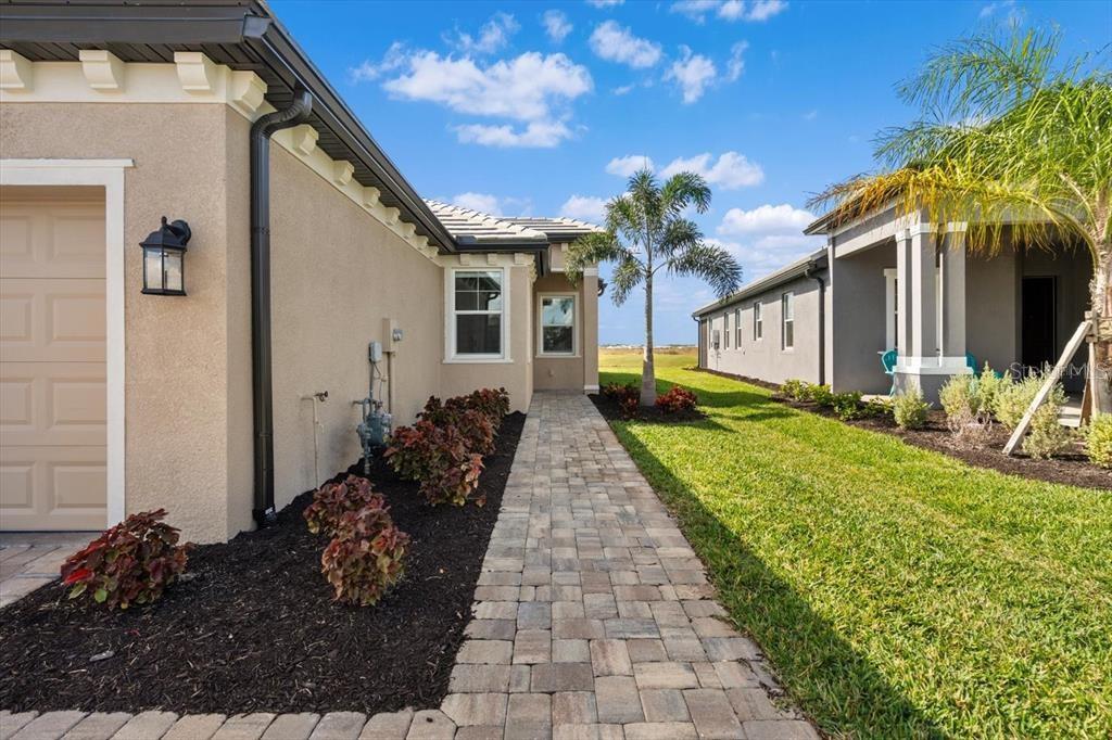 SWEETWATER AT LAKEWOOD RANCH PH I & II - Residential Lease