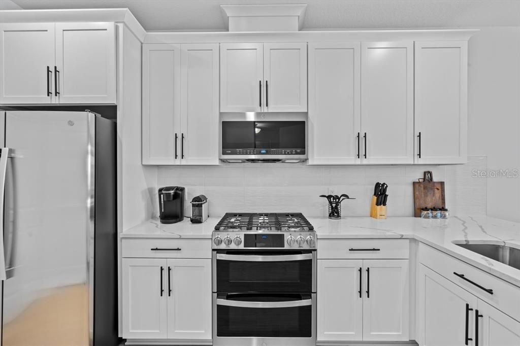 SWEETWATER AT LAKEWOOD RANCH PH I & II - Residential Lease
